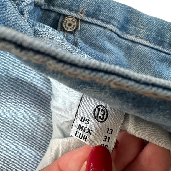 Enjean Midrise Ankle Length Destroyed Distressed Skinny Fit Jeans Size 13 - Picture 8 of 17